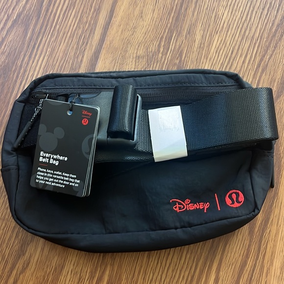 Brand New Lululemon x Disney Mickey Mouse Everywhere Belt Bag - Picture 2 of 3